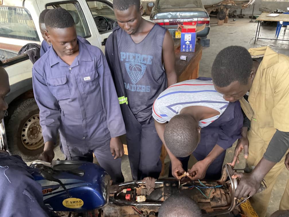 Automotive mechanics